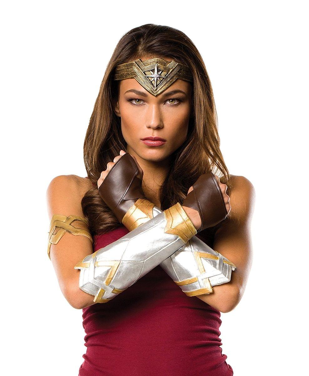 Justice League Wonder Woman Adult Deluxe Costume Accessory Set