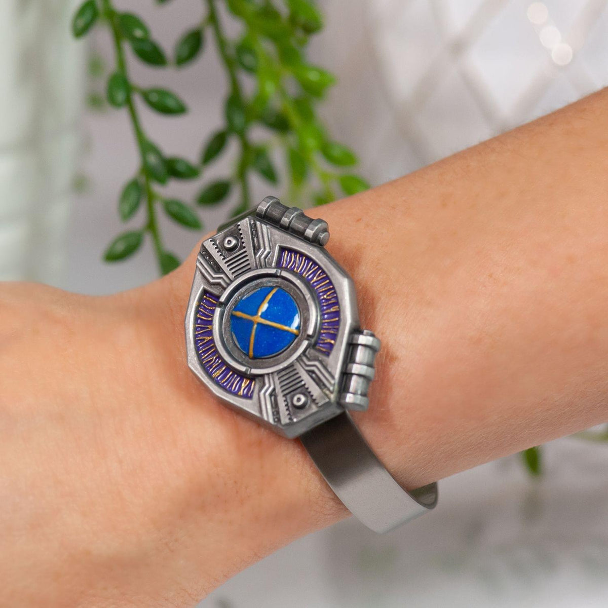 Princess Leia and Rey Beacon Tracker Bolo Bracelet | Licensed Star Wars Merch