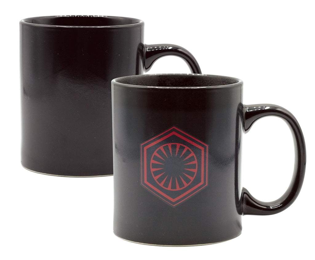 Star Wars Kylo Ren 11 Ounce Heat Reveal Coffee Mug